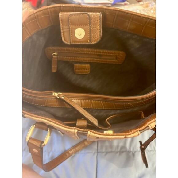 Ellen Tracy Congnac Hand Bag Gold‎ Hardware - Picture 8 of 10